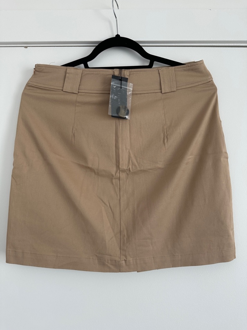 Dynamite Cargo Beige Mini Skirt - Picture 2 of 4